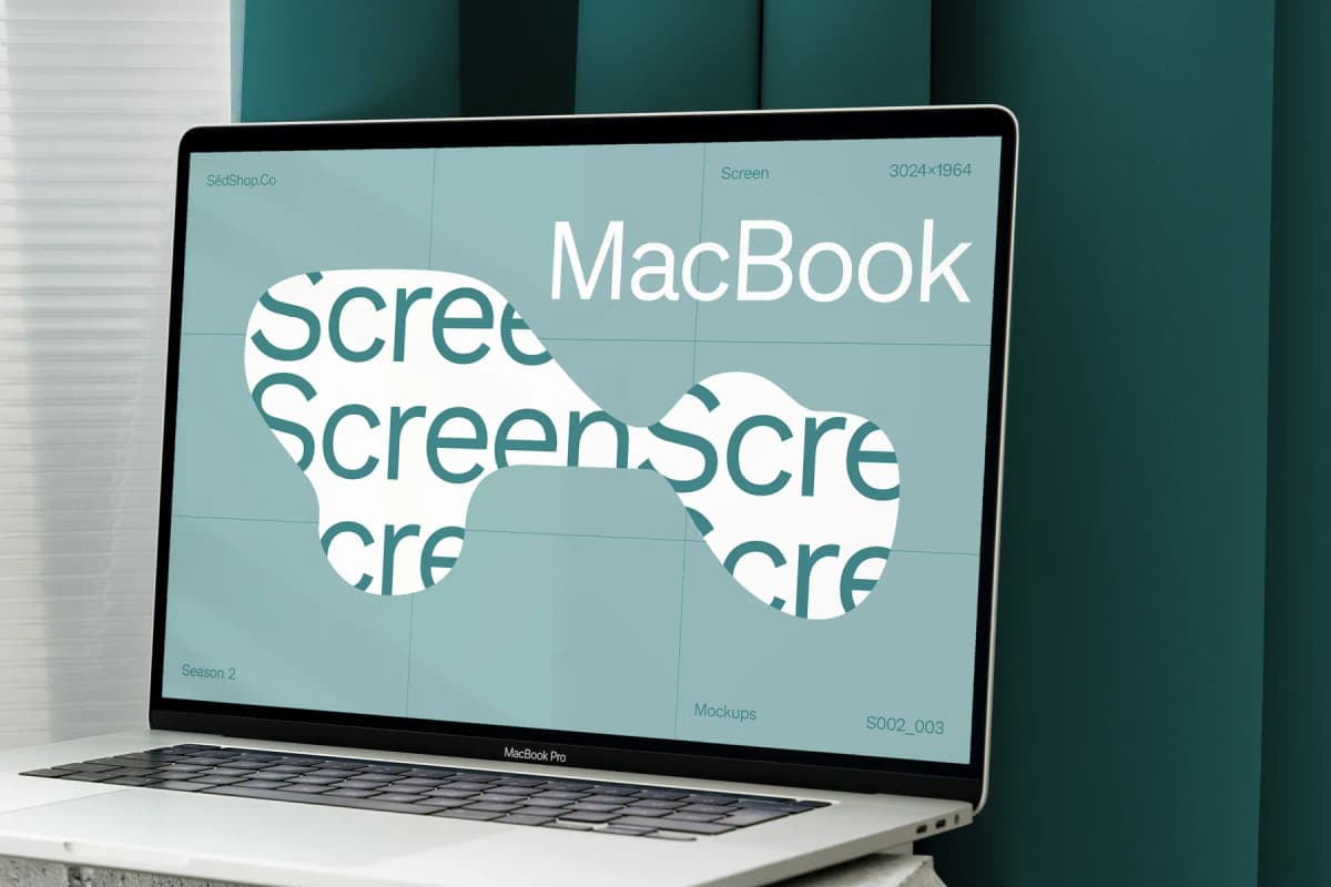 MacBook Mockup S002-003