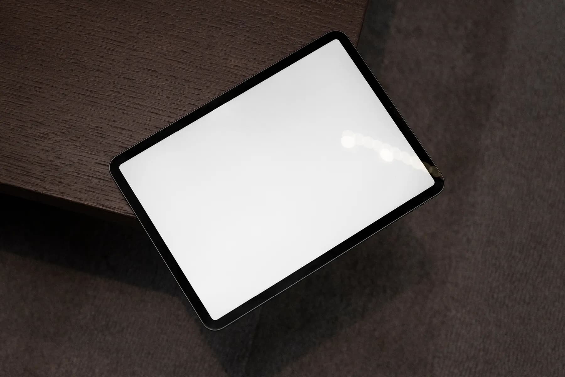 iPad Pro Mockup S002-056