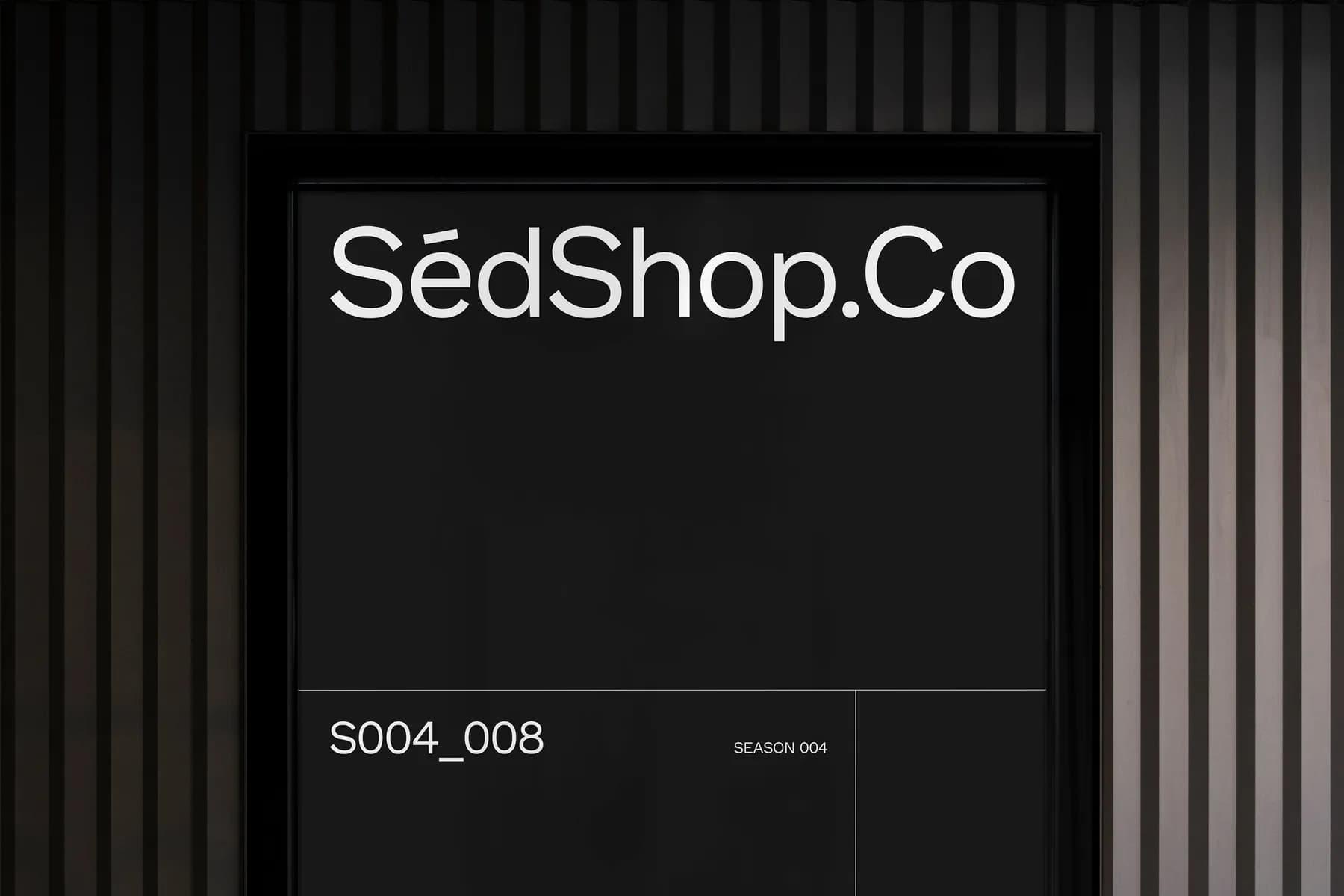 Poster Mockup S004-008