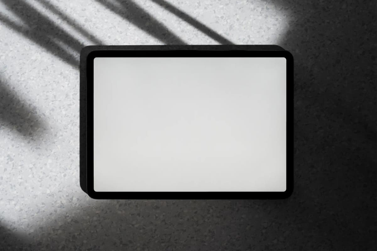 iPad Pro Mockup S004-025