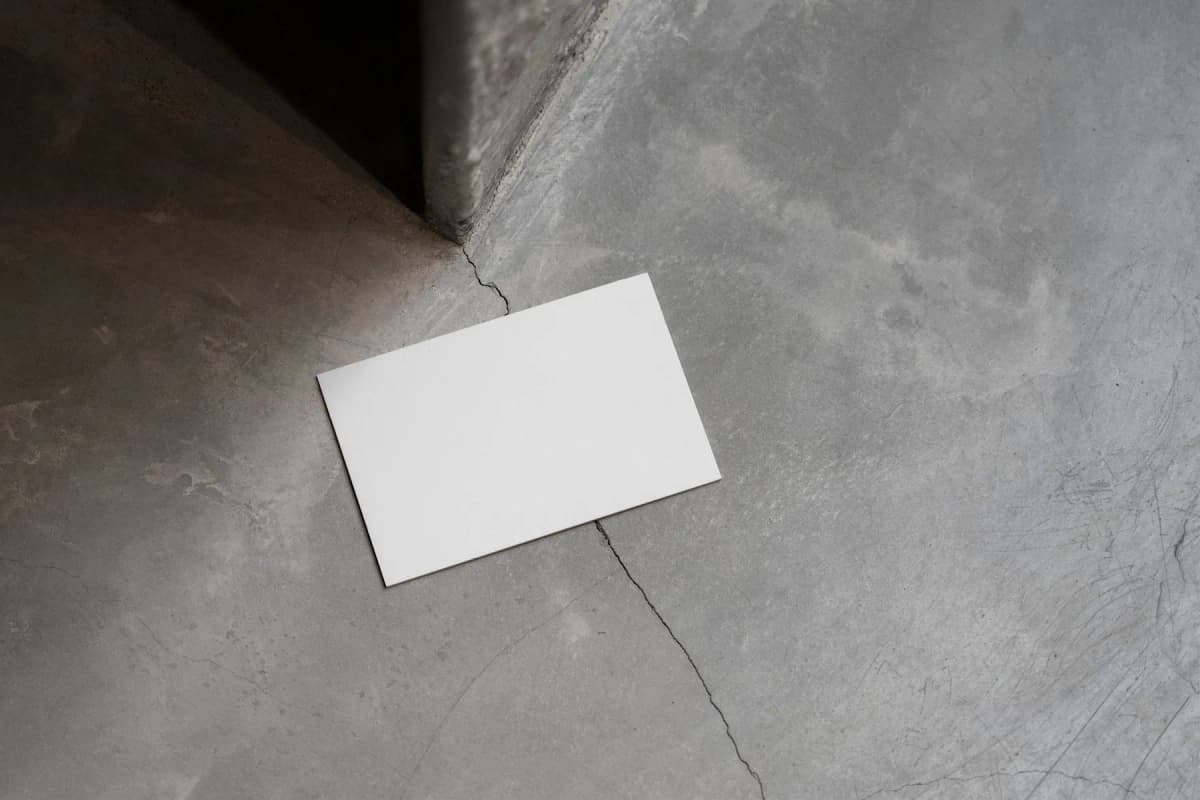 Business Card Mockup S002-043