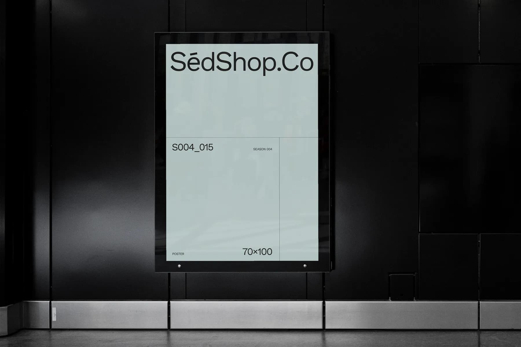 Poster Mockup S004-015