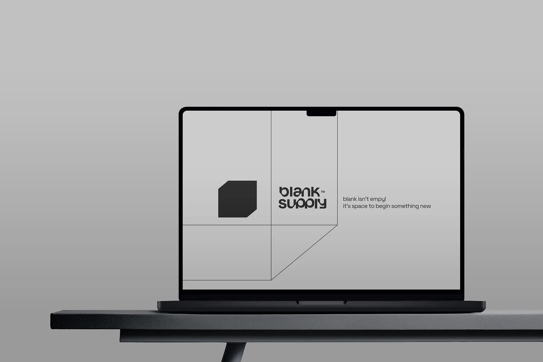 Free Macbook Pro Mockup [Blank003]